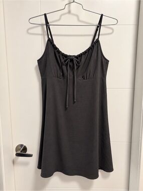 Everyday Black Satin-Look dress with Front Tie
Never worn